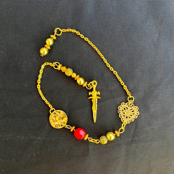 Dagger pendulum - Picture 3 of 3